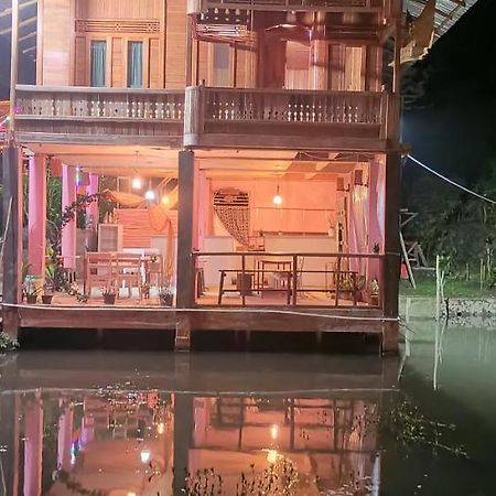 Talaga Tomohon Home Stay And Fishing Pond Екстериор снимка