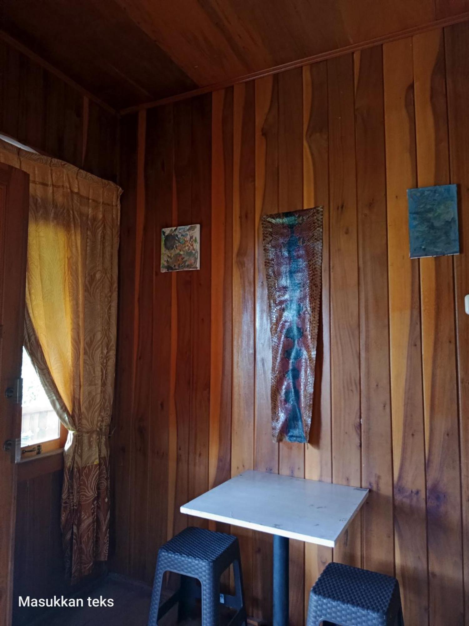 Talaga Tomohon Home Stay And Fishing Pond Екстериор снимка